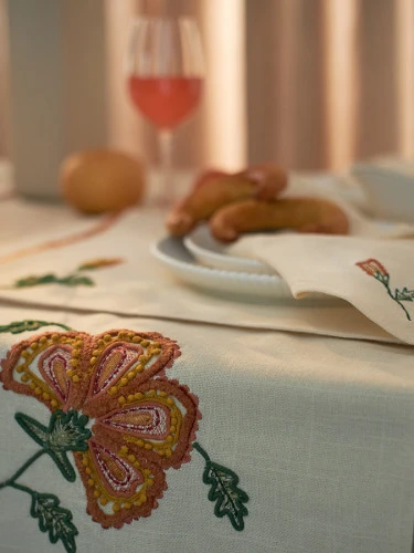 Дорожка на стол spring flower из коллекции ethnic, 45х150 см