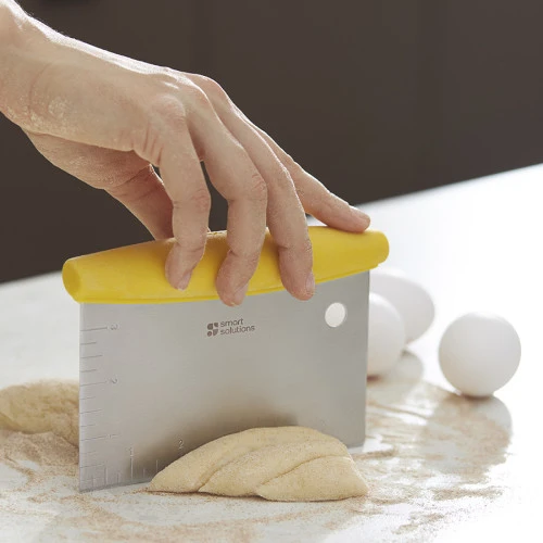 Шпатель-скребок кондитерский easy cut