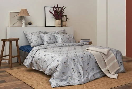 Комплект постельного белья "Полевые цветы" из премиального сатина из коллекции russian north, 150х200 см