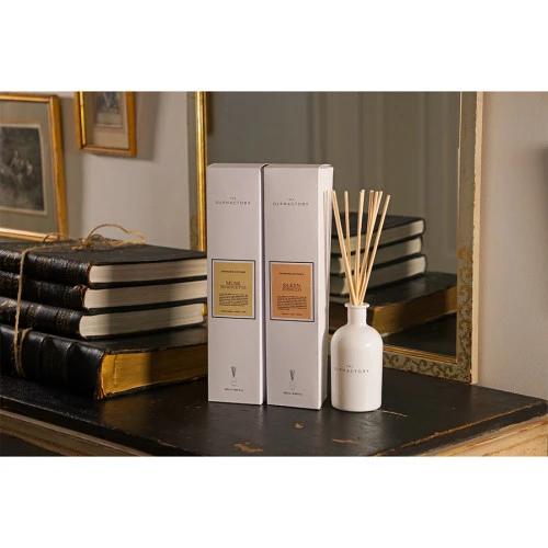 Диффузор ароматический the olphactory, white insignia, musk silhouette, 250 мл