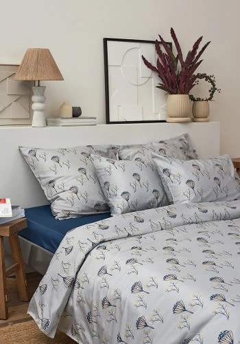 Комплект постельного белья "Полевые цветы" из премиального сатина из коллекции russian north, 150х200 см