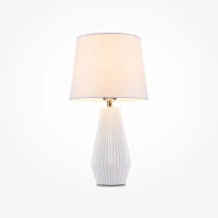 Настольный светильник Maytoni Z181-TL-01-W