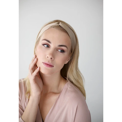 Повязка для волос из натурального шелка бежевого цвета из коллекции essential