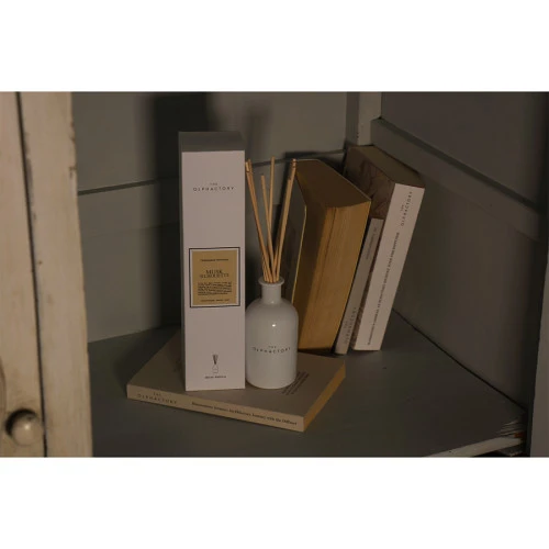 Диффузор ароматический the olphactory, white insignia, musk silhouette, 250 мл