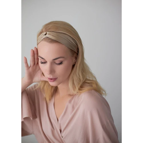 Повязка для волос из натурального шелка бежевого цвета из коллекции essential
