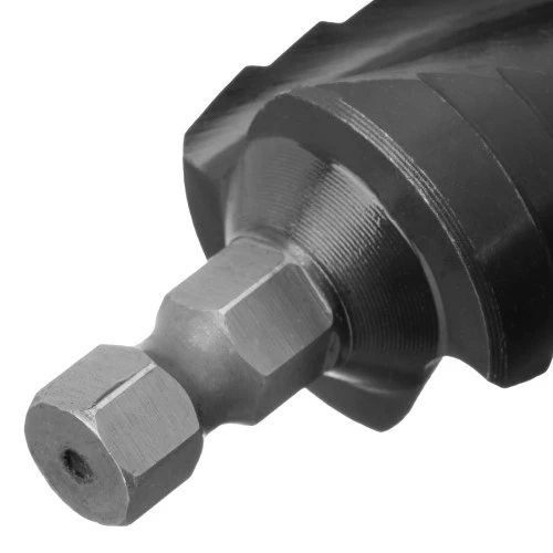 Сверло ступенчатое, 6-8-10-12-14-16-18-20-22-24-26-28-30мм, Р6М5, 6-гр. хвостовик Denzel