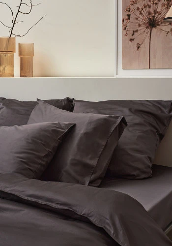 Комплект постельного белья из премиального сатина темно-серого цвета из коллекции essential, 200х220 см