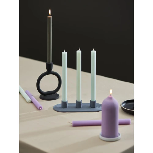 Свеча декоративная цвета лаванды из коллекции edge, 16,5см