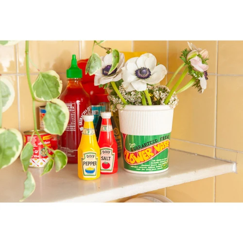 Набор из солонки и перечницы corner shop,  ketchup mustard