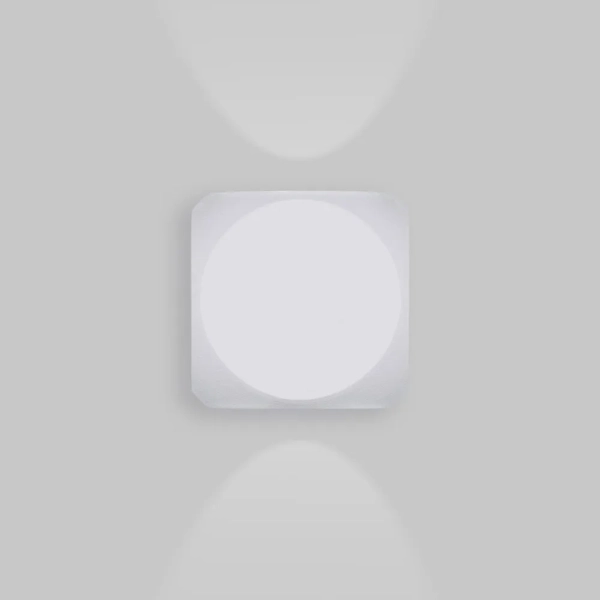 Настенный светильник (бра) Outdoor O015WL-L4W