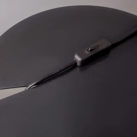 Настольный светильник Maytoni MOD177TL-01B