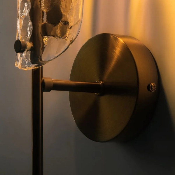 Настенный светильник (бра) Freya FR5420WL-01BS