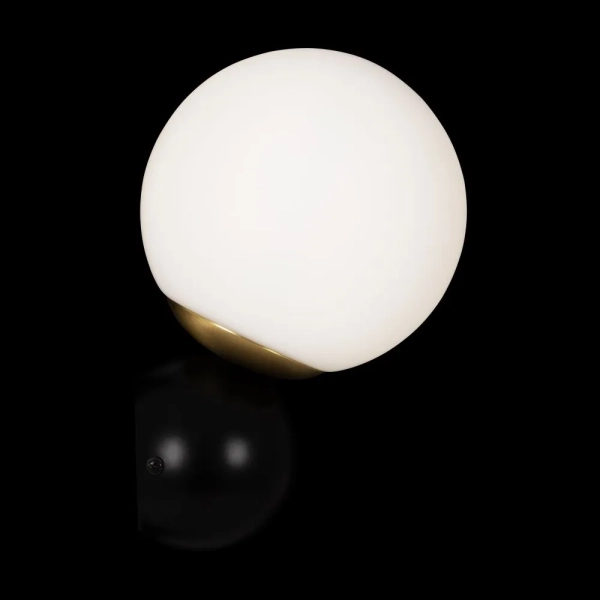 Настенный светильник (бра) Maytoni MOD048WL-01G