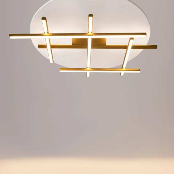 Потолочный светильник Maytoni MOD278CL-L50G3K