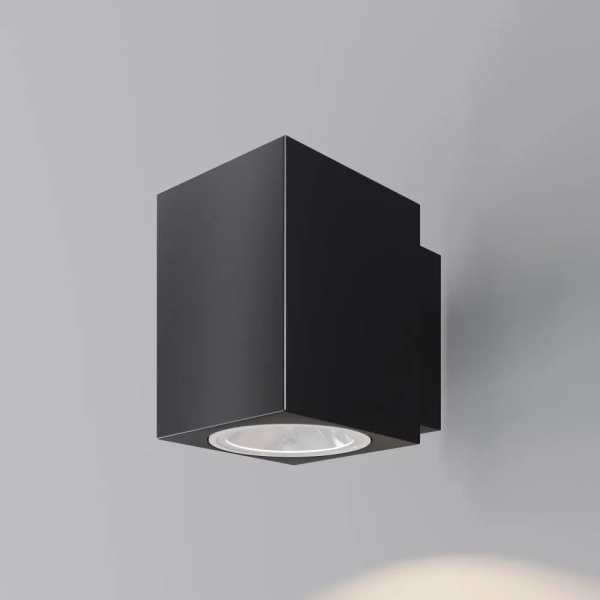 Уличный настенный светильник Outdoor O507WL-L5B3K