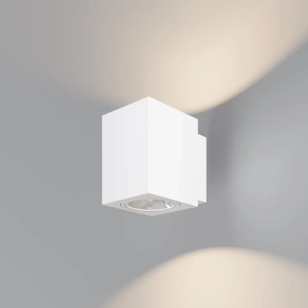 Уличный настенный светильник Outdoor O507WL-L10W3K