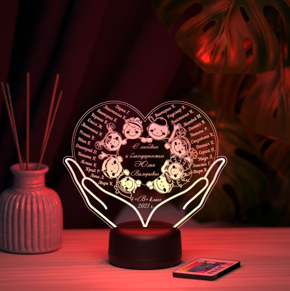 3D светильник  Светильник "Сердце в ладонях с детьми"