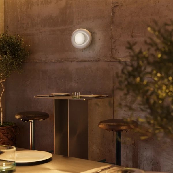 Настенный светильник (бра) Maytoni MOD435WL-01W