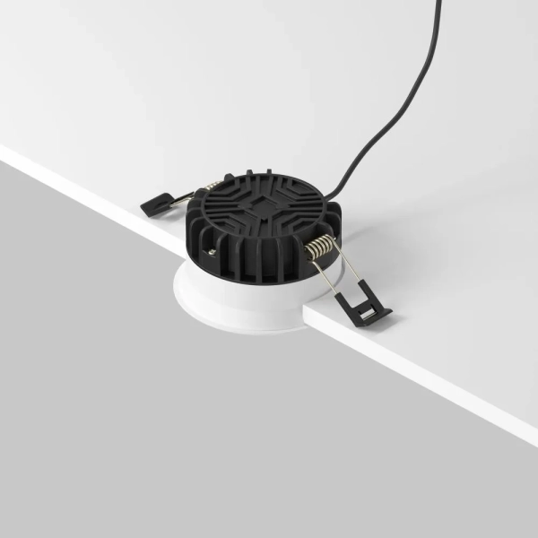 Встраиваемый светильник Technical DL055-8W3K-SEN-W