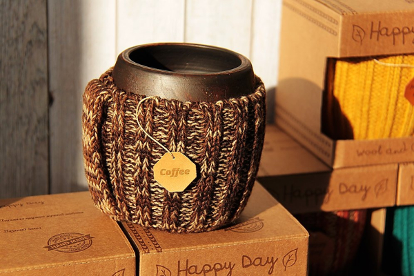 Вязаная кружка "Кофе по-венски"